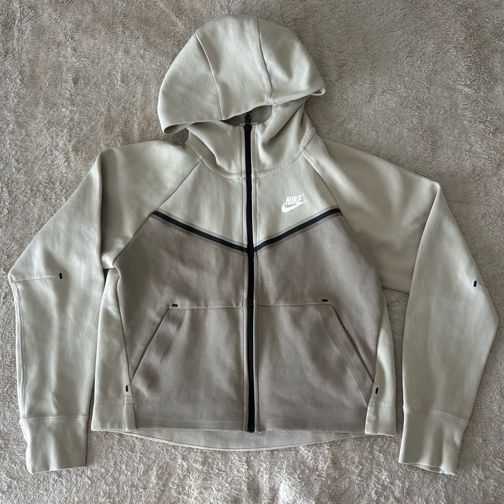 Nike Women's Two-Tone Zip-Up Hoodie